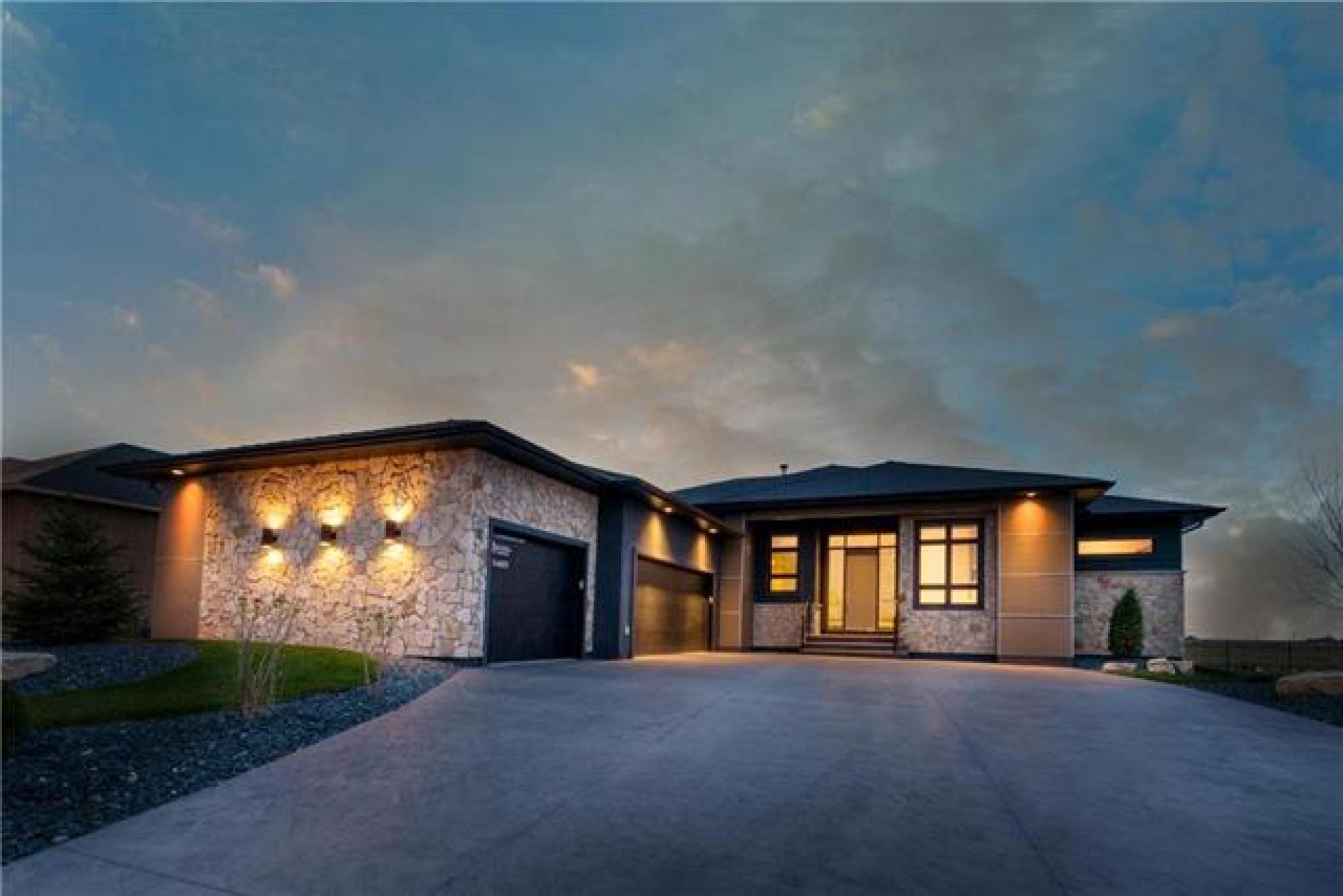 22 Avonlynn Court, R3P 2J4, 3 Bedroom for sale South West Winnipeg, Tuxedo Winnipeg Free Press