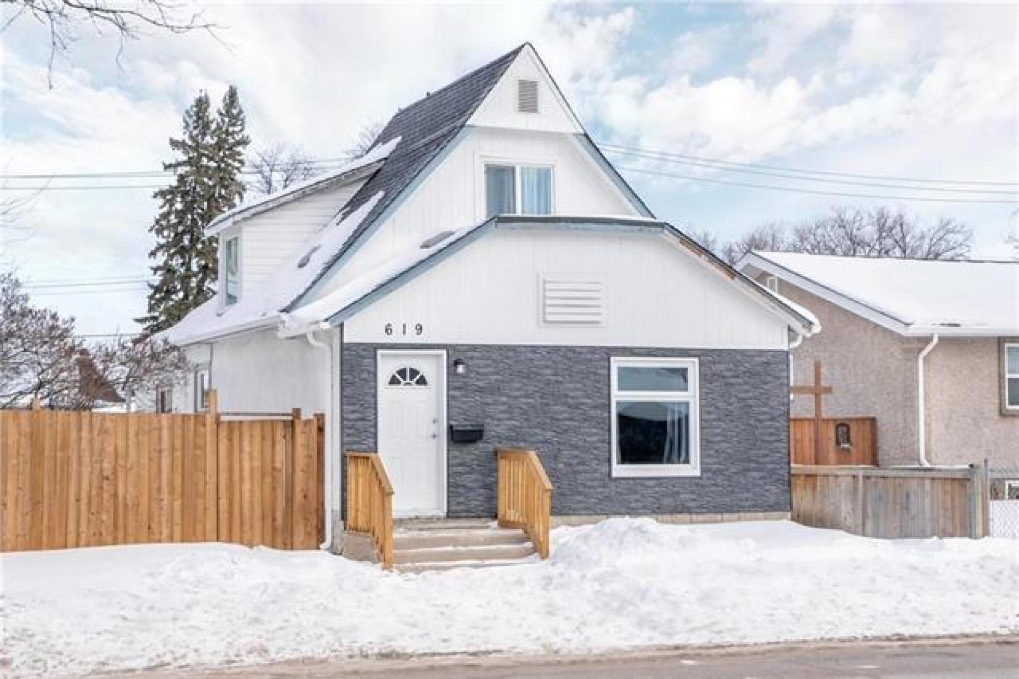 619 Munroe Avenue, R2K 1H9, 3 Bedroom for sale North East Winnipeg