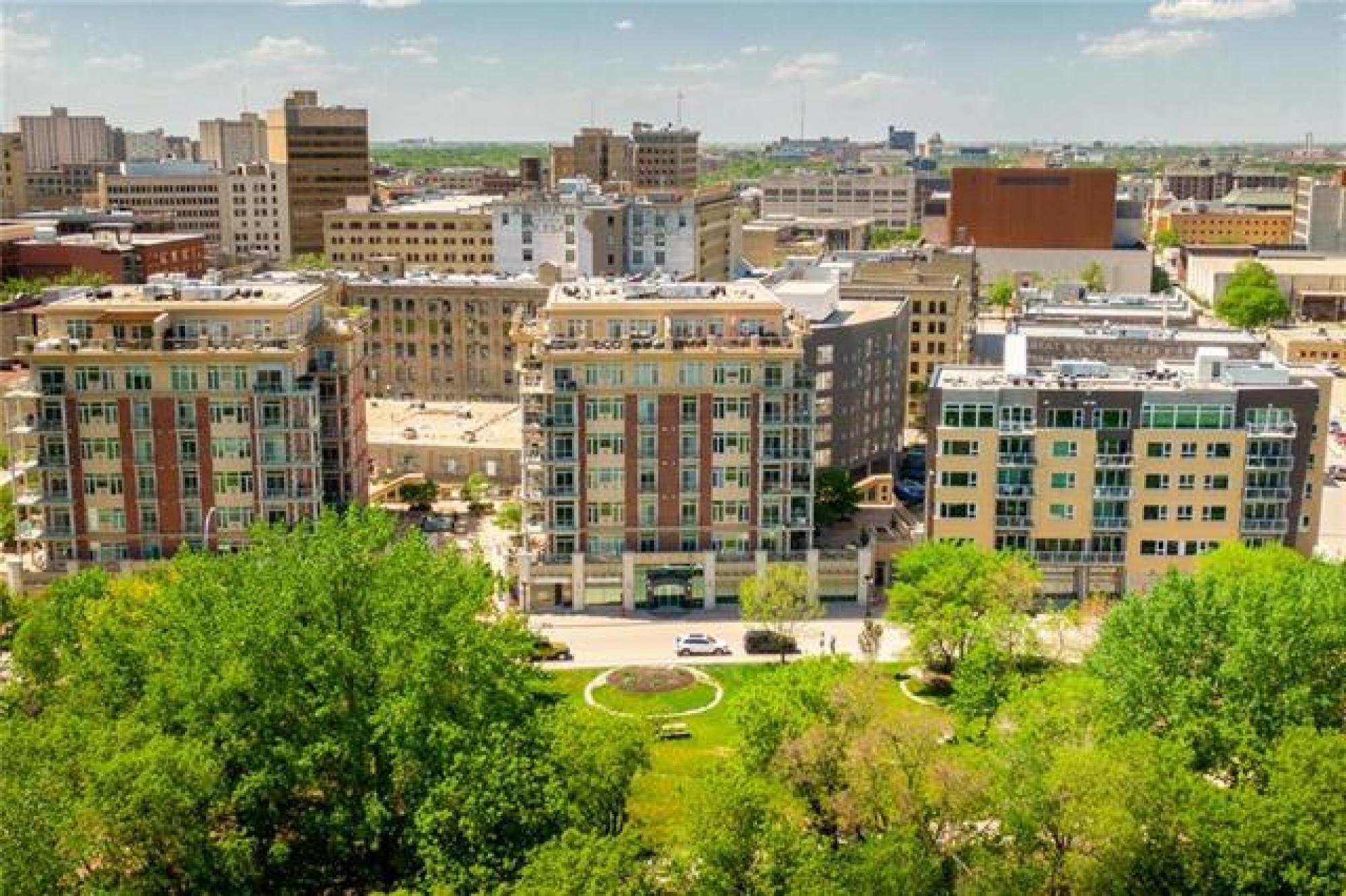 603290 Waterfront Drive, R3B 0A6, 2 Bedroom for sale Downtown Winnipeg