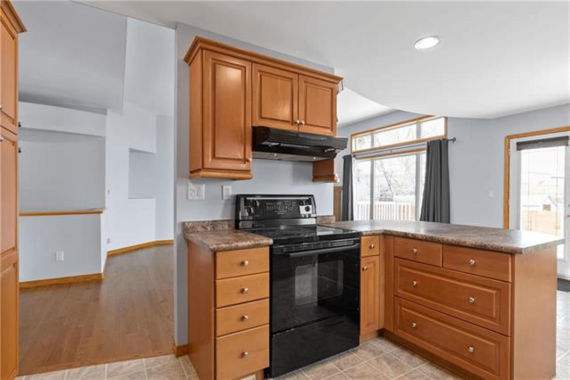 741 Bonner Avenue, R2G 2J8, 2 Bedroom, Bungalow for sale North East