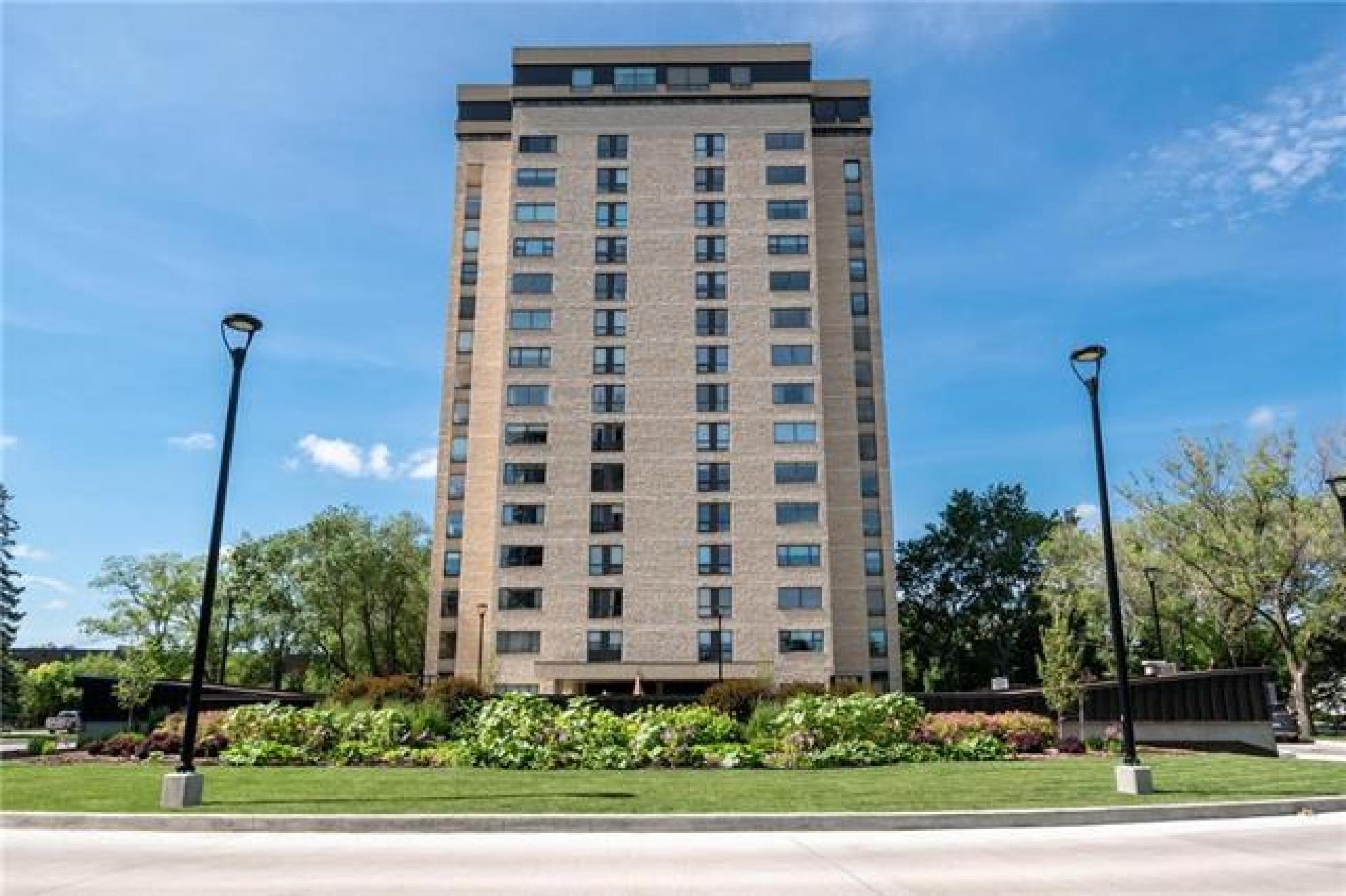 506200 Tuxedo Avenue, R3P 0R3, 2 Bedroom for sale South West Winnipeg