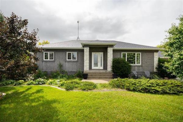 Home Photo - 444 Nanton Road