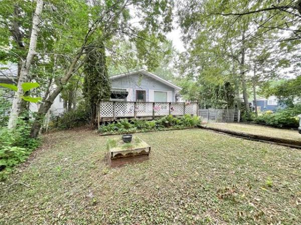 Home Photo - 34 8TH Avenue