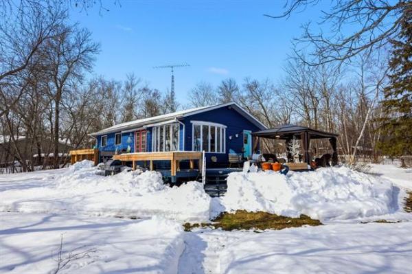 Home Photo - 7 Charles Place