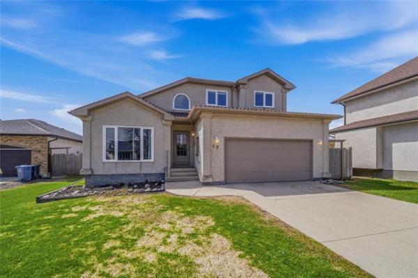 Home Photo - 48 Oakhurst Crescent