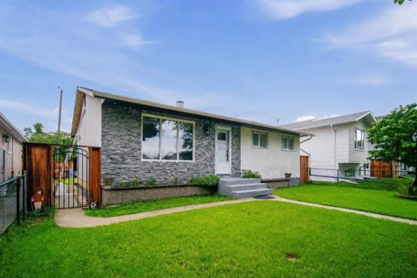 Home Photo - 1896 Bannatyne Avenue