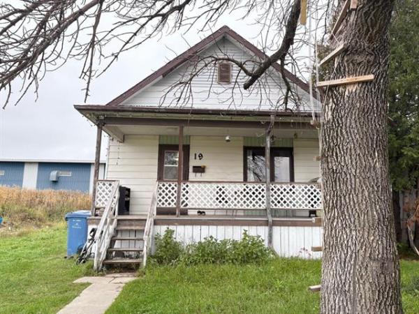 Home Photo - 19 Valde Avenue