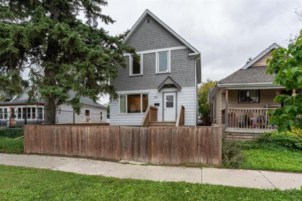 Home Photo - 710 Nassau Street