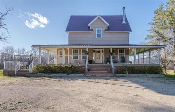 Home Photo - 45116 17N Road