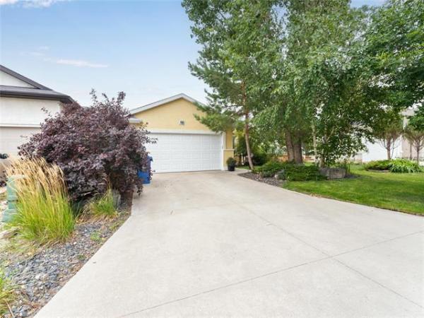 Home Photo - 94 Prairie Sky Drive