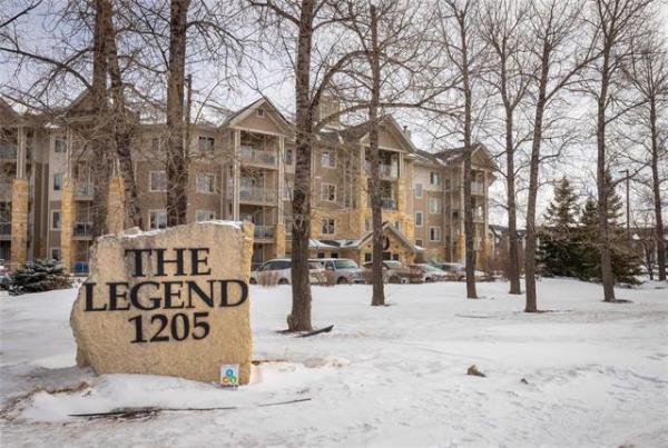 Home Photo - 335-1205 St Anne's Road