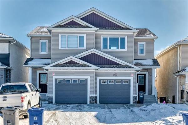 Home Photo - 207 phoenix Way