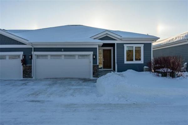 Home Photo - 4-3102 Birds Hill Road