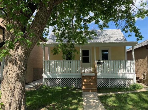 St James For Sale - Winnipeg Free Press Homes