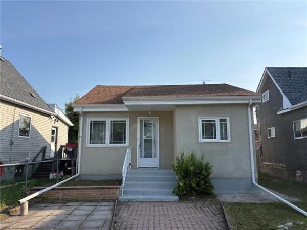 Home Photo - 795 Burrows Avenue