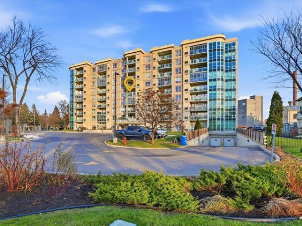 Home Photo - 505-500 Tache Avenue