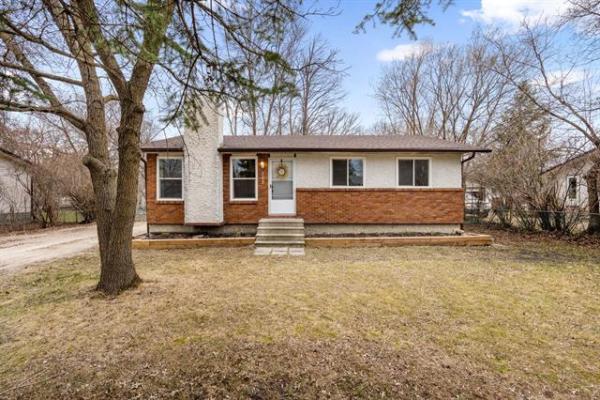 Home Photo - 105 HARPIN Avenue