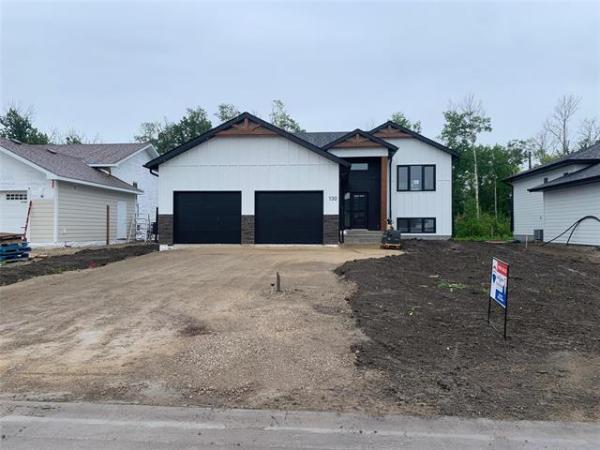 Home Photo - 130 RavenHill Drive