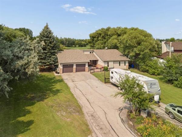 Home Photo - 7 BELLANCA Place