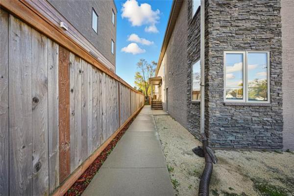 Home Photo - 7-480 Henderson Highway