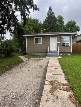 Home Photo - 140 7th Street