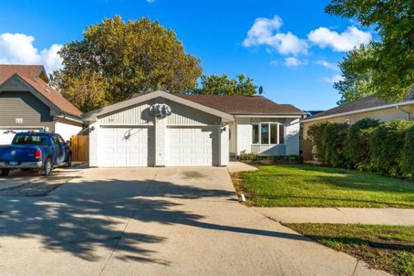Home Photo - 29 Riverstone Road