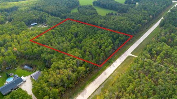 Home Photo - 39139 Municipal Road 41E Road