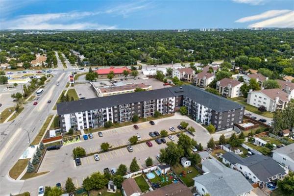 home photo - 115-545 Dale Boulevard