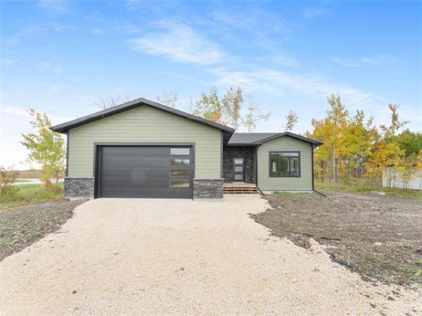 Home Photo - 3 Everwood Crescent