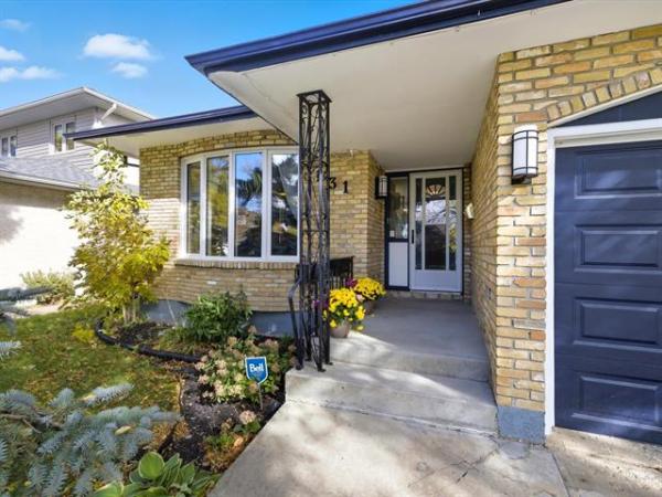 Home Photo - 131 Waterfront Road