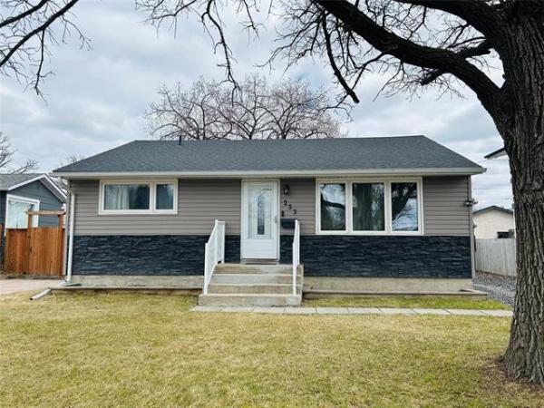 Home Photo - 233 Aldine Street