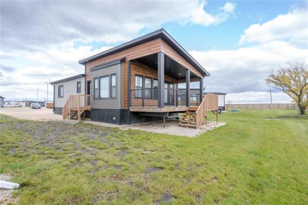 Home Photo - 89 Prairie Oaks Drive