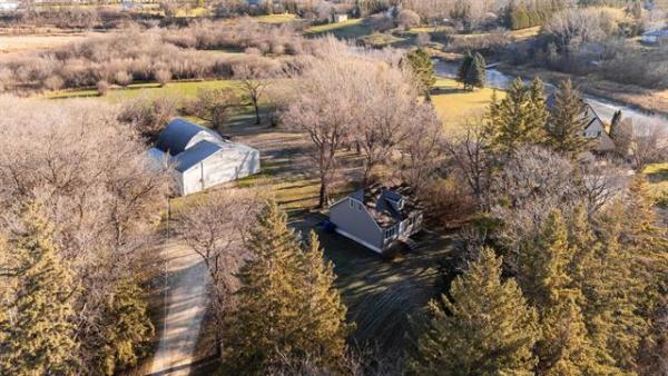 Home Photo - 19 Bellanca Place