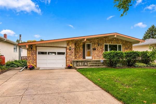 Home Photo - 39 Gemini Avenue
