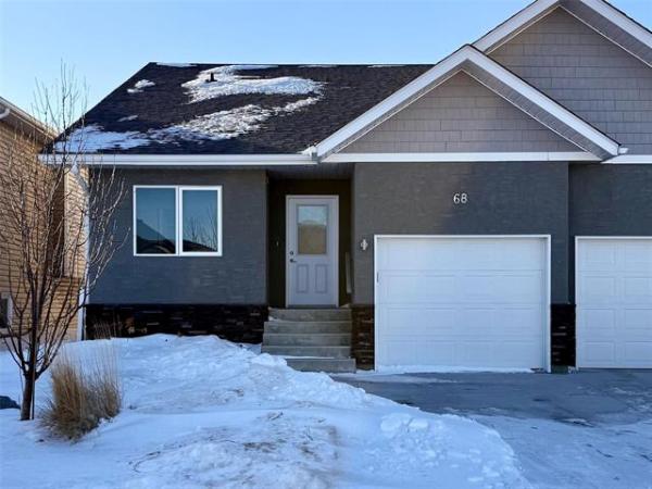 Home Photo - 68 PARKHILL Crescent