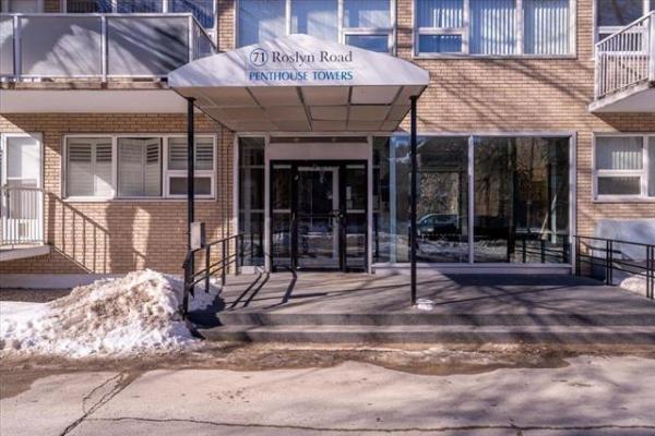 Home Photo - 1005-71 Roslyn Road