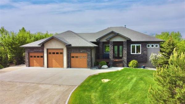 Home Photo - 350 Nanton Road