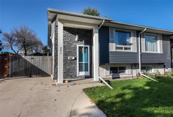 Home Photo - 251 Knightsbridge Drive