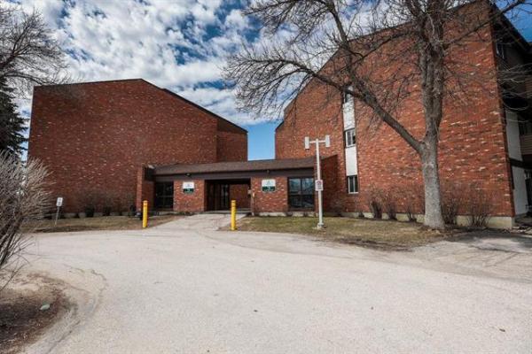 Home Photo - 1224-78 Quail Ridge Road