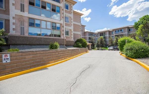 Home Photo - 204-93 Swindon Way