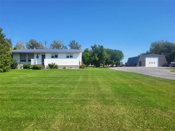 Home Photo - 865 LINKLATER Road