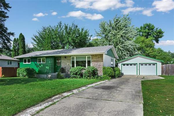 Home Photo - 93 Greendell Avenue