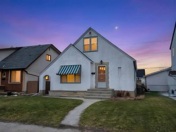 Home Photo - 1015 Spruce Street