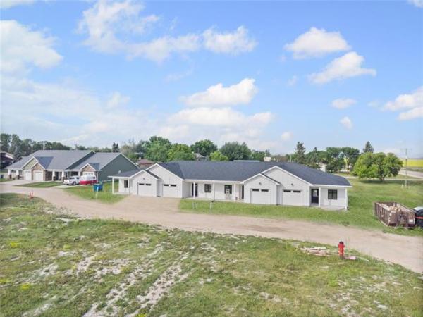 Home Photo - #5-10 Rue Danka Street