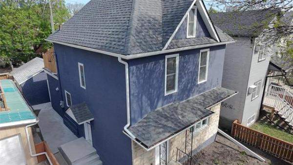 Home Photo - 587 Langside Street