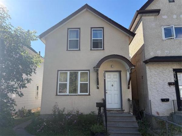 Home Photo - 614 Langside Street