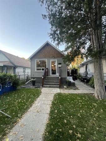 Home Photo - 325 Victoria Avenue