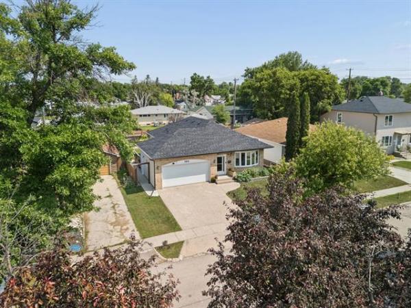 Home Photo - 385 McKay Avenue