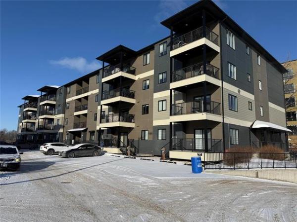 Home Photo - 207-1926 St Mary's Road