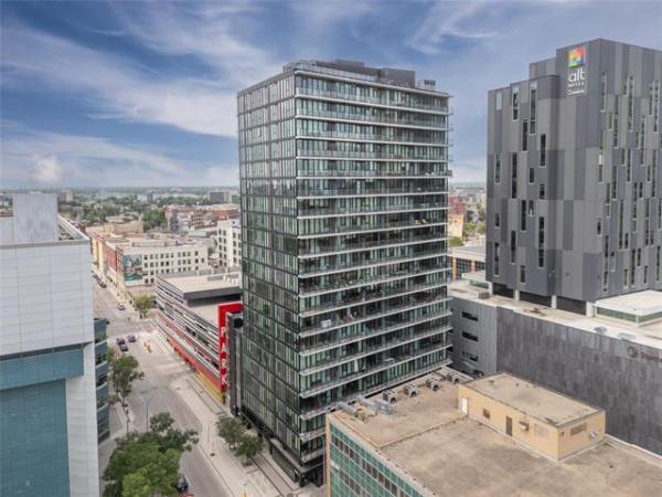 Home Photo - 701-311 Hargrave Street